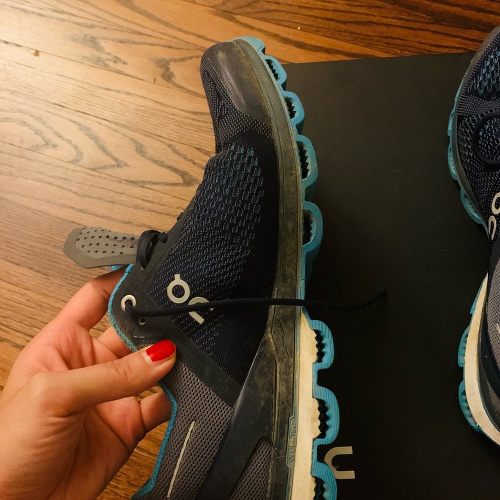 On cloud running shoes men’s - Picture 8 of 9